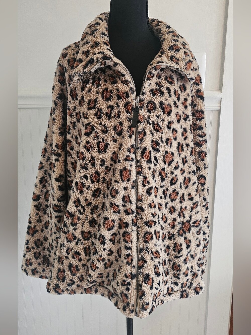 Torrid Leopard Print Sherpa Zip Jacket - Beige/Tan 4X / 26